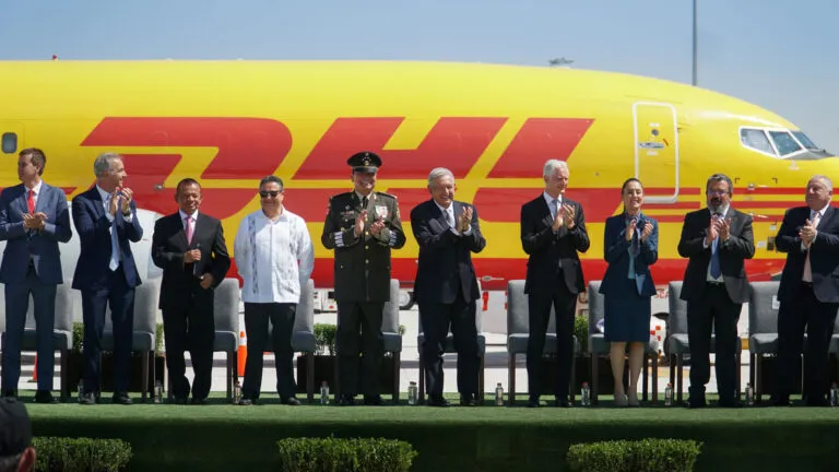 DHL llega al AIFA