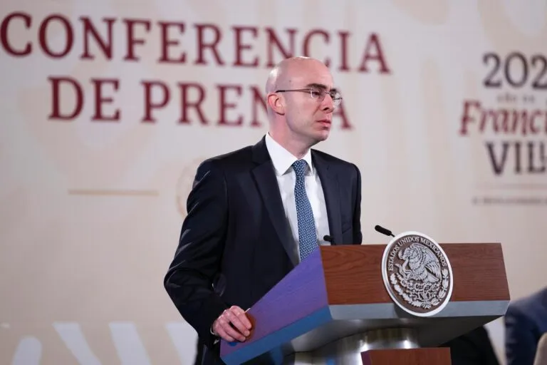 Carlos Torres de Bienestar