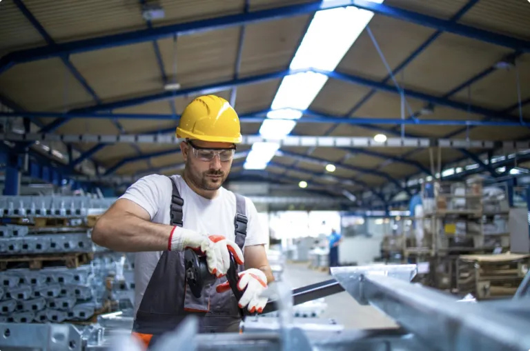 Salomón Issa Tafich: PyMEs laguneras reducen 40% tiempos industriales